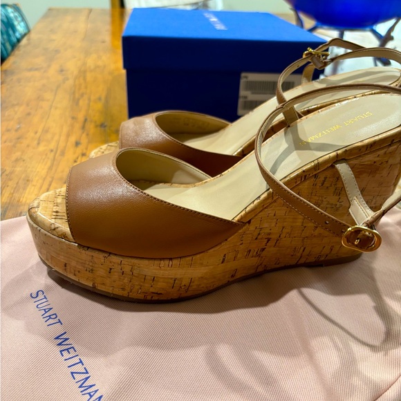 Brand New Stuart Weitzman Palmina wedge, size 8.5 - Picture 1 of 4